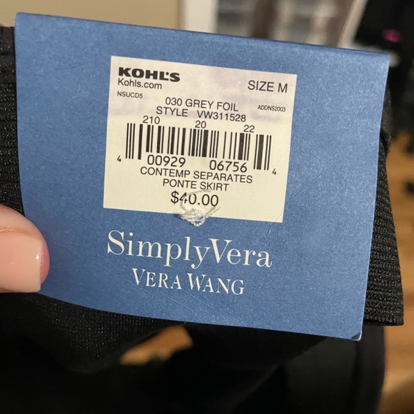 Simply Vera Ponte Skirt New With Tags - Picture 6 of 9